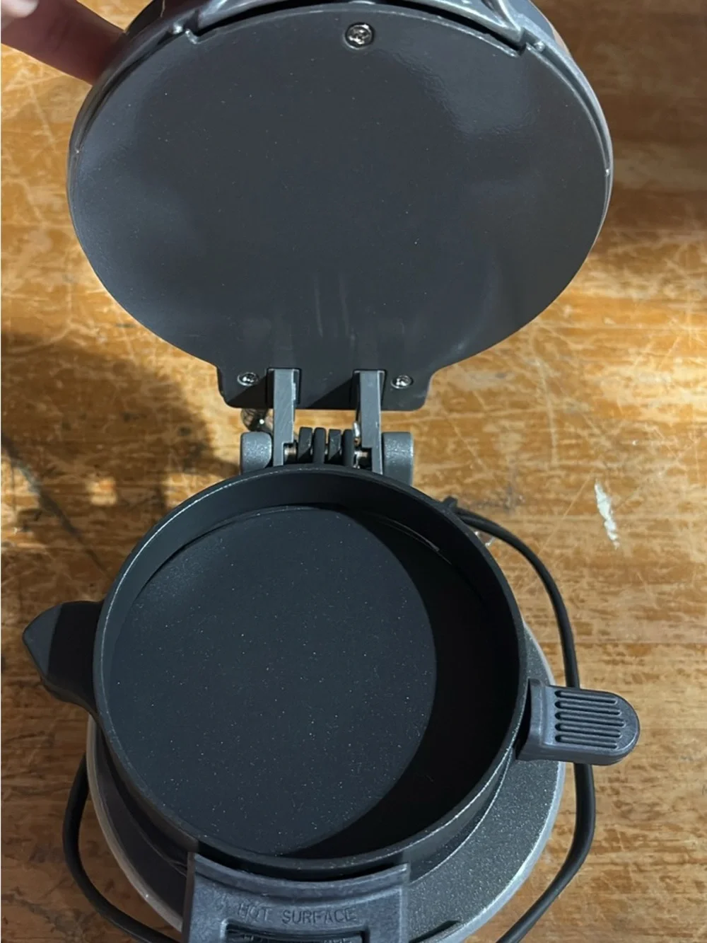 Hamilton Beach Silver and Black Breakfast Sandwich Maker